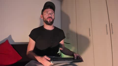 erickpritz_xh online show from March 28, 2026, 10:42 pm