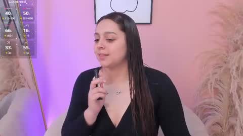 Snapshot of erika_mendez1 chatting on June 16, 2026, 7:49 pm Erika Mendez online show from June 16, 2026, 7:49 pm