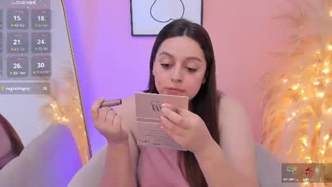 Snapshot of erika_mendez1 chatting on June 25, 2026, 7:51 pm Erika Mendez online show from June 25, 2026, 7:51 pm