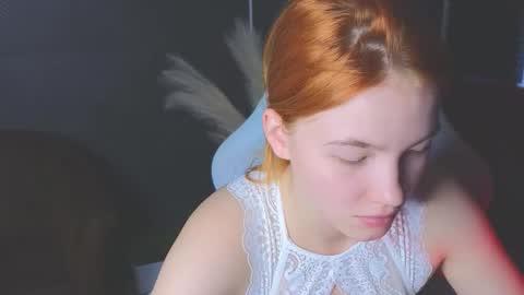 Snapshot of erikabrian chatting on October 5, 2025, 8:12 am erikabrian online show from October 5, 2025, 8:12 am