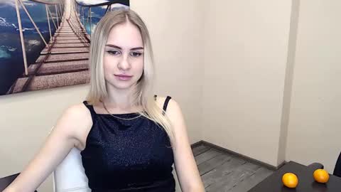 Erika online show from December 9, 2024, 12:51 pm