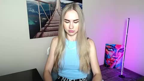 Snapshot of erikagavin chatting on June 24, 2026, 11:42 am Erika online show from June 24, 2026, 11:42 am