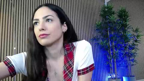 Snapshot of erikarossee chatting on February 6, 2026, 7:02 am erikarossee online show from February 6, 2026, 7:02 am