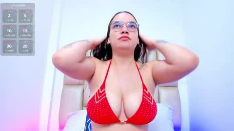 Snapshot of erikastar_ chatting on May 23, 2026, 12:09 pm Erika online show from May 23, 2026, 12:09 pm