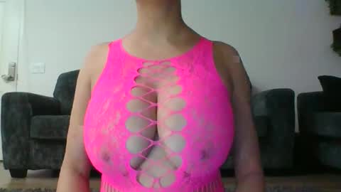 erin2025 online show from November 29, 2025, 5:32 am