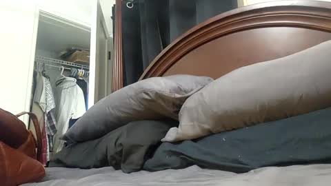 Snapshot of ernestdom123 chatting on January 14, 2025, 2:08 am Hmmmhmmmm online show from January 14, 2025, 2:08 am