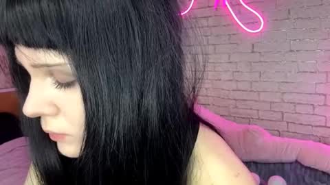 Snapshot of ernestinezalesky chatting on February 23, 2026, 11:07 am Nina online show from February 23, 2026, 11:07 am