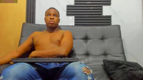 eros_fang online show from November 8, 2025, 11:54 am