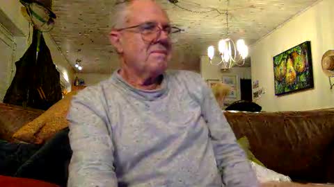 eros online show from December 15, 2024, 1:46 am