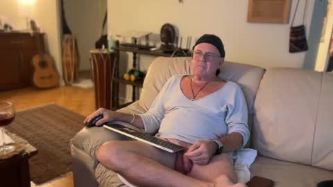 eros online show from September 24, 2025, 10:35 pm