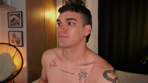 Eros Wild online show from March 19, 2026, 12:47 am