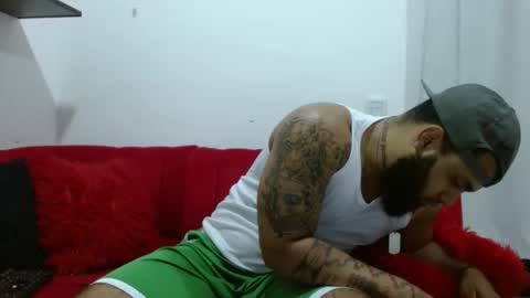 Eroticoblack online show from November 28, 2025, 2:47 am