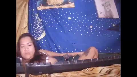 Ervana online show from December 3, 2025, 7:01 pm