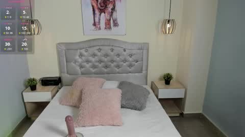 Escarlet online show from January 16, 2026, 1:48 pm