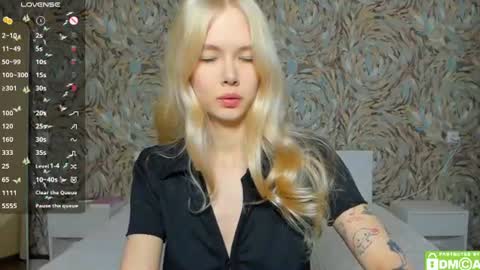 Snapshot of eshcka chatting on July 12, 2026, 3:03 pm Megan and Brad online show from July 12, 2026, 3:03 pm