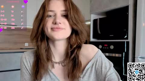 EshleGreen online show from April 1, 2026, 9:43 am