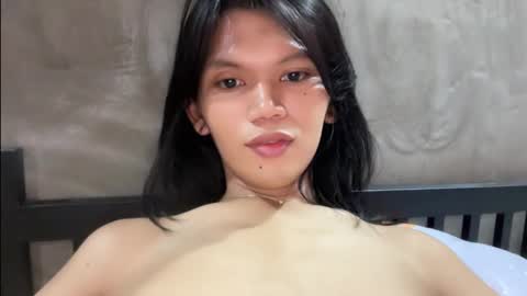 Chelliane online show from February 12, 2026, 2:50 am