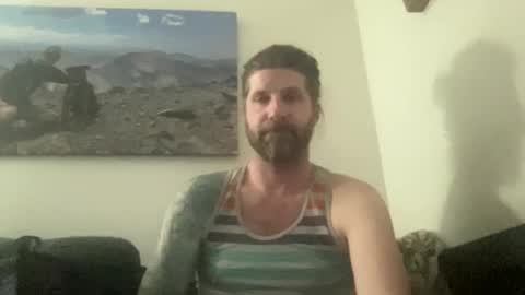 esinking24 online show from October 15, 2025, 11:38 pm