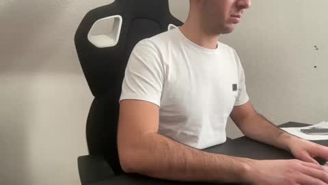 eskp online show from March 4, 2025, 11:08 am