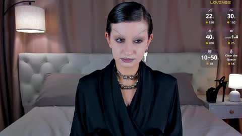 esme_fox online show from April 24, 2026, 6:21 pm