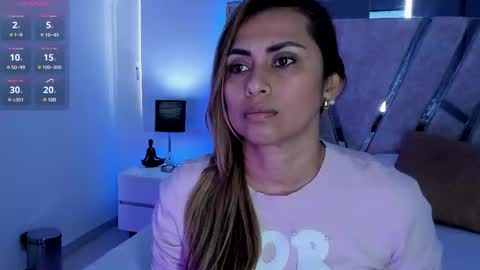 Snapshot of esmerald_golden chatting on March 11, 2025, 5:57 pm esmerald_golden online show from March 11, 2025, 5:57 pm