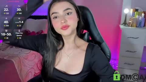 Snapshot of esmeralda_le chatting on May 11, 2026, 11:16 am Esmeralda online show from May 11, 2026, 11:16 am