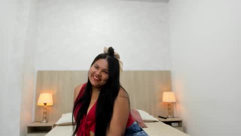 Esmeralda online show from February 23, 2026, 7:22 pm