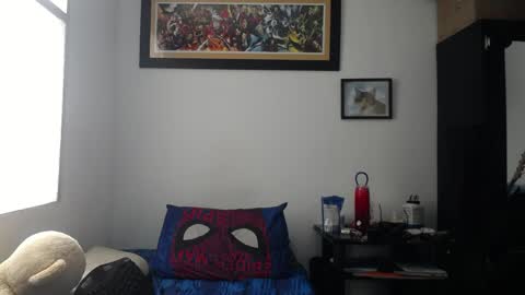 Snapshot of esnaider_man chatting on May 1, 2026, 5:50 pm Esnider online show from May 1, 2026, 5:50 pm