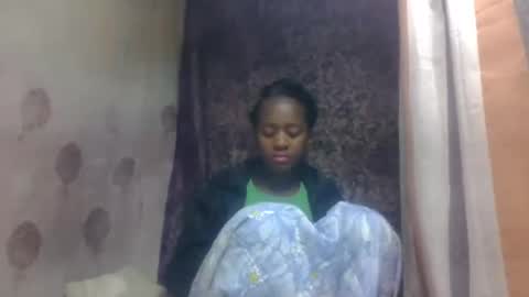 Snapshot of estancelee chatting on June 26, 2026, 7:24 am estancelee online show from June 26, 2026, 7:24 am