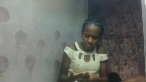 Snapshot of estancelee chatting on June 29, 2026, 11:10 am estancelee online show from June 29, 2026, 11:10 am