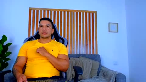 ESTEBAN online show from May 12, 2026, 11:07 am