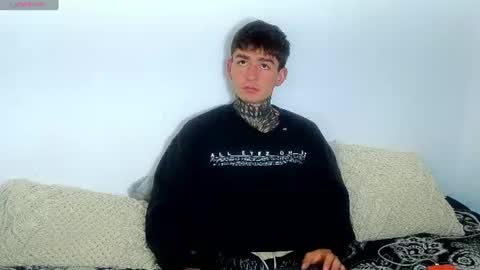 Snapshot of estebanchar_ chatting on July 6, 2026, 11:51 pm Esteban independent model online show from July 6, 2026, 11:51 pm