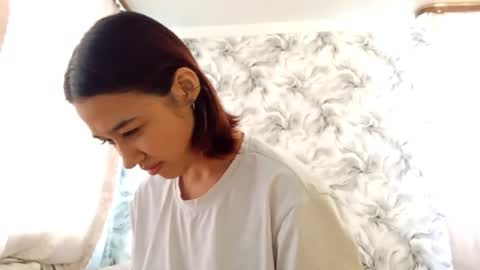 Snapshot of estellekirbo chatting on February 9, 2026, 11:03 am estellekirbo online show from February 9, 2026, 11:03 am