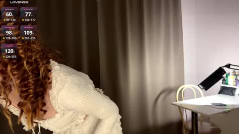 Kate online show from October 3, 2025, 12:02 pm