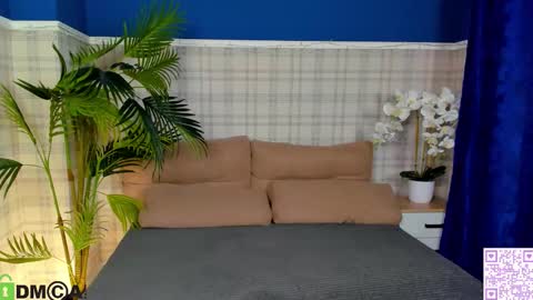 Ester online show from October 7, 2025, 7:38 am