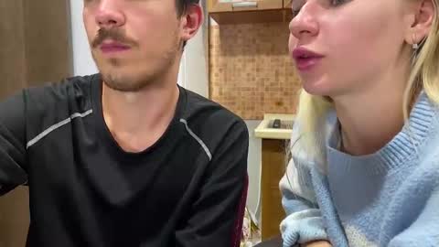 Snapshot of ester_vixen chatting on September 30, 2025, 6:24 pm Ester online show from September 30, 2025, 6:24 pm