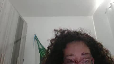 esteralcantara online show from February 20, 2026, 5:35 pm