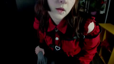 Snapshot of estertwilight chatting on May 15, 2026, 9:11 pm Ester online show from May 15, 2026, 9:11 pm