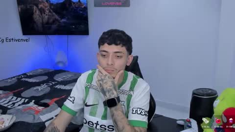 estivenvel online show from February 12, 2026, 4:57 pm