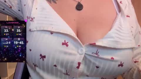 Snapshot of eternalmuse chatting on March 6, 2026, 9:06 am eternalmuse online show from March 6, 2026, 9:06 am