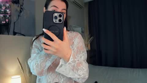 Mary online show from February 3, 2025, 7:29 am