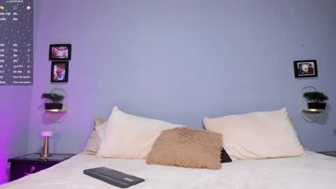 ADAM TAYLOR  ETHAN CAMBAL INDEPENDENT MODELS online show from January 9, 2025, 2:33 am