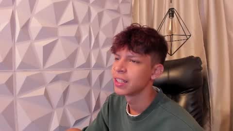 Snapshot of ethan_qop chatting on July 23, 2026, 11:41 am Ethan online show from July 23, 2026, 11:41 am