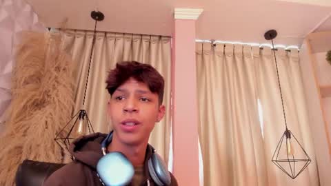 Snapshot of ethan_qop chatting on July 28, 2026, 3:21 pm Ethan online show from July 28, 2026, 3:21 pm