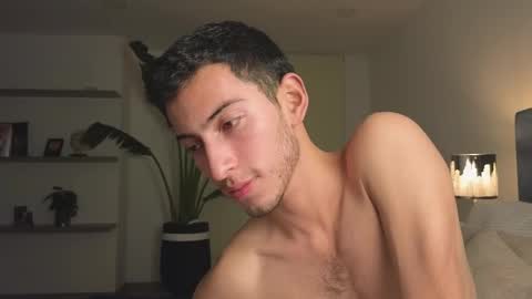 Snapshot of ethan_skiny_ chatting on March 12, 2025, 1:58 am Joan online show from March 12, 2025, 1:58 am