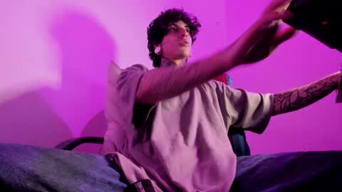 Ethan sykes online show from September 21, 2025, 3:19 am