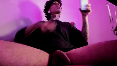 Ethan sykes online show from October 3, 2025, 4:42 am