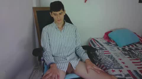 Snapshot of ethancoleeman chatting on January 18, 2025, 7:38 am EthanColeeman online show from January 18, 2025, 7:38 am