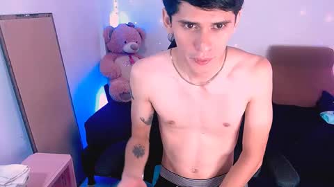 Snapshot of ethancoleeman chatting on September 21, 2025, 2:51 pm EthanColeeman online show from September 21, 2025, 2:51 pm