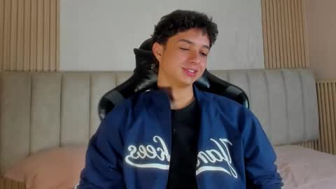 ethanlowell online show from March 4, 2026, 5:13 am